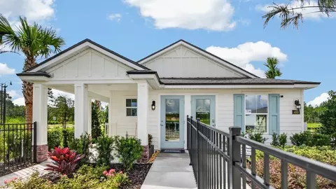 Exterior - 400 Chambers Ave, Yulee, FL 32097 photo 3 of 6
