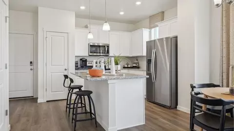 9873 Bahama St, Commerce City, CO 80022