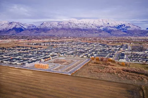 View/Area - 1101 W 480 S, American Fork, UT 84003 photo 3 of 5