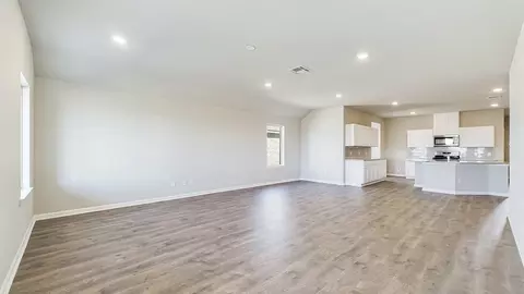 Living - 119 Cane Run Ct, Duson, LA 70529 photo 4 of 5