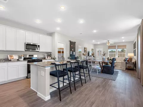 Kitchen - 16768 Needlepoint Dr, Conroe, TX 77302 photo 2 of 4