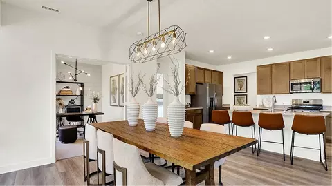 Dining - 1531 Pine Cir, Franklin, IN 46131 photo 3 of 3