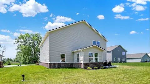 Exterior - 1531 Pine Cir, Franklin, IN 46131 photo 3 of 6