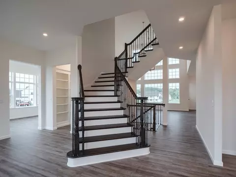 Entry Way - 151 Thompson Rd, Kennett Square, PA 19348 photo 5 of 6