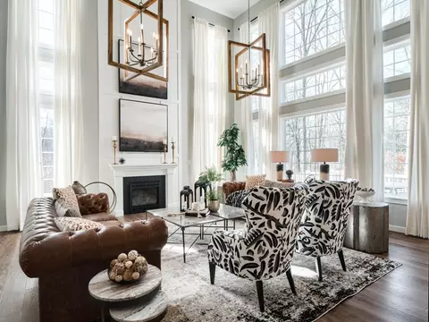 Living - 151 Thompson Rd, Kennett Square, PA 19348 photo 8 of 26