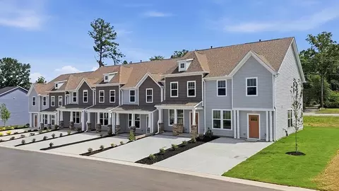 Exterior - 242 Islay Way, Anderson, SC 29621 photo 2 of 9