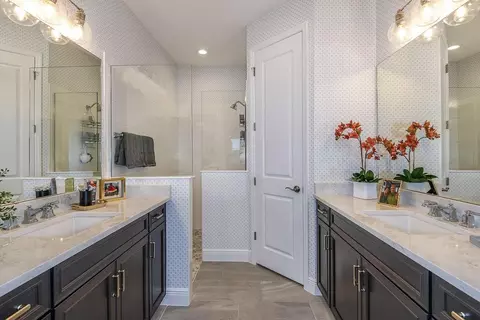 Bath - 20145 Fieldcrest Ter, Estero, FL 33928 photo 2 of 2