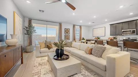 Living - 10183 S Gidiyup Trl, Apache Junction, AZ 85120 photo 1 of 2