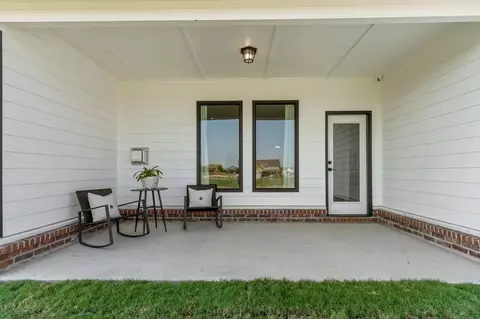 Exterior - 31042 E 65th Pl S, Broken Arrow, OK 74014 photo 8 of 19