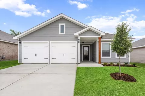 904 Holbrook Rd, Fort Worth, TX 76108