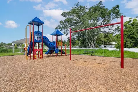 View/Area - 13390 Tula Loop, Astatula, FL 34705 photo 2 of 3