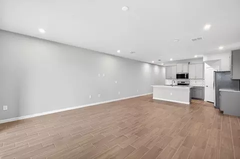 Living - 9175 Aurelia Ave, Parrish, FL 34219 photo 1 of 2