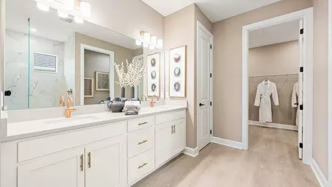 Bath - 10614 Eclipse St, Sarasota, FL 34241 photo 1 of 15