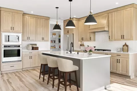 Kitchen - 1318 E Luna St, Newberg, OR 97132 photo 1 of 1