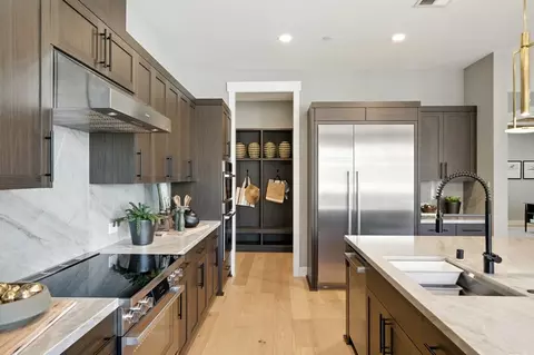 Kitchen - 1640 Savanna Ct, Dublin, CA 94568 photo 6 of 10
