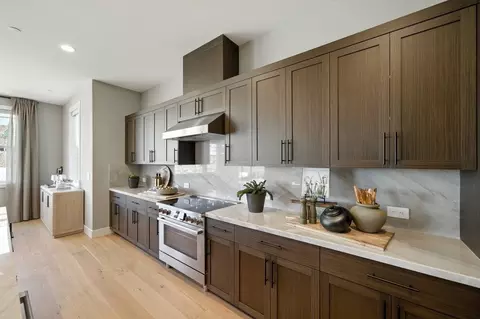 Kitchen - 1640 Savanna Ct, Dublin, CA 94568 photo 4 of 10