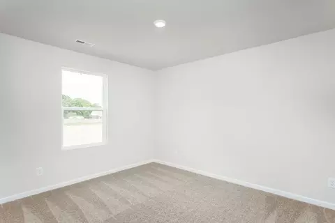 Bedroom - Undisclosed, Broadway, NC 27505 photo 2 of 6