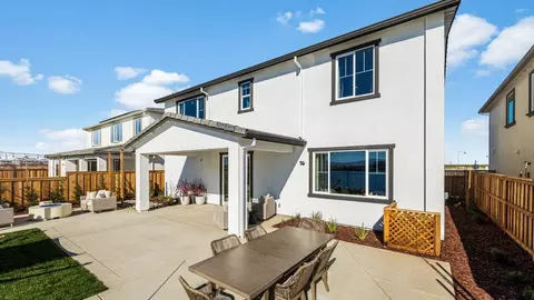 Exterior - 4344 Ellington Way, Lathrop, CA 95330 photo 19 of 29