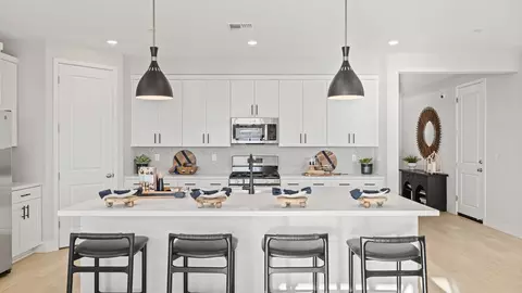 Kitchen - 4344 Ellington Way, Lathrop, CA 95330 photo 3 of 17