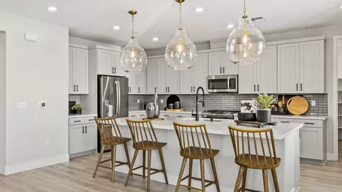 Kitchen - 4344 Ellington Way, Lathrop, CA 95330 photo 13 of 17