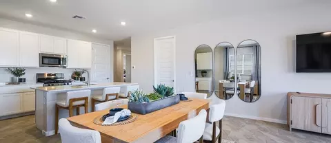 Dining - 14017 E Corte Sincero, Vail, AZ 85641 photo 1 of 1
