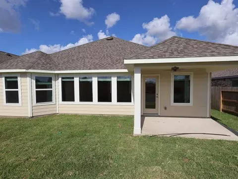 1904 Sleeping Hills Dr, Rosenberg, TX 77471