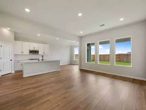 Living - 2104 Little Snake Way, Georgetown, TX 78633 photo 2 of 4