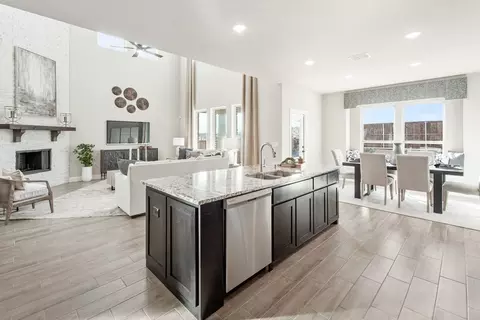 Kitchen - 1706 Baldwin Dr, Cedar Hill, TX 75104 photo 6 of 10