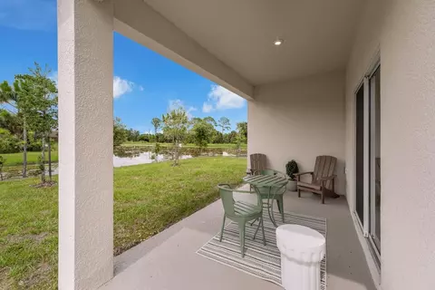 Exterior - 6098 River Farm Ave, Saint Cloud, FL 34771 photo 4 of 7