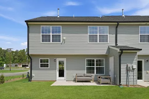 121 Park Ridge Dr, Elkin, NC 28621