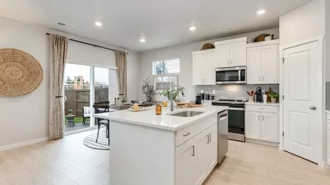 Kitchen - 3664 SW Eleven Mile Ave, Gresham, OR 97080 photo 1 of 7