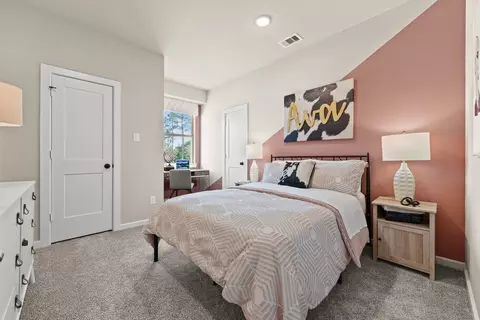 Bedroom - 202 Painters Ridge Ct, Willis, TX 77318 photo 2 of 3