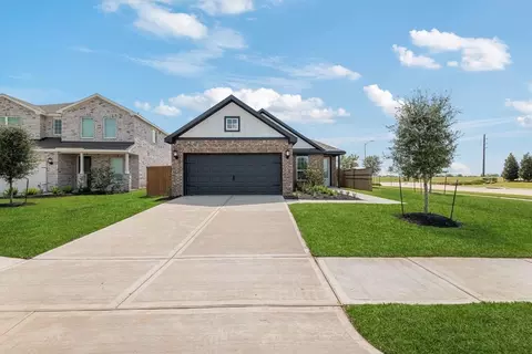 10730 Sky Creek Ln, Beasley, TX 77417