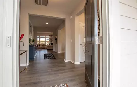 Entry Way - 4612 Monterrico Dr, Lancaster, SC 29720 photo 3 of 8