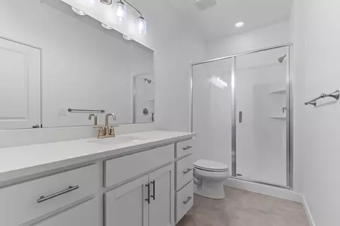 Bath - 6417 Vernon Dr, Eagle Mountain, UT 84005 photo 1 of 5