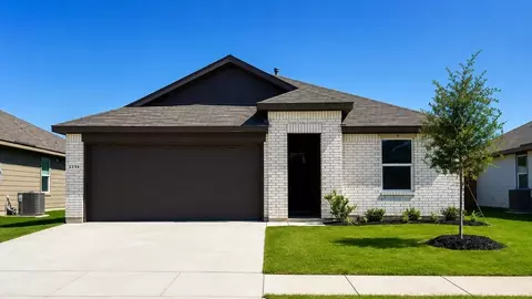 2236 Bakersfield Dr, Crowley, TX 76036