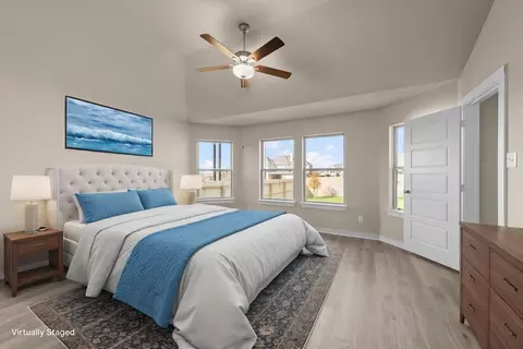Bedroom - 13514 Piscina Ave, Von Ormy, TX 78073 photo 1 of 11