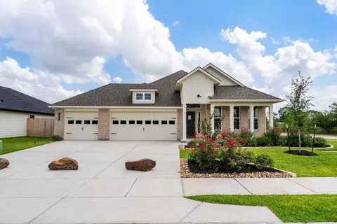 Exterior - 7813 Redbud Rd, Navasota, TX 77868 photo 2 of 4