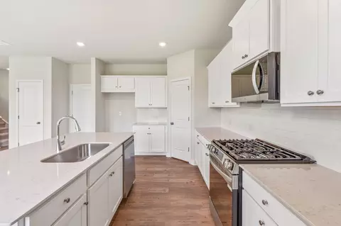 Kitchen - Dabbs Bridge Rd, Dallas, GA 30132 photo 2 of 6