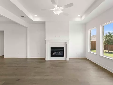 Living - 2109 Tupelo Trl, Argyle, TX 76226 photo 6 of 7