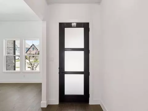 Entry Way - 2109 Tupelo Trl, Argyle, TX 76226 photo 1 of 2