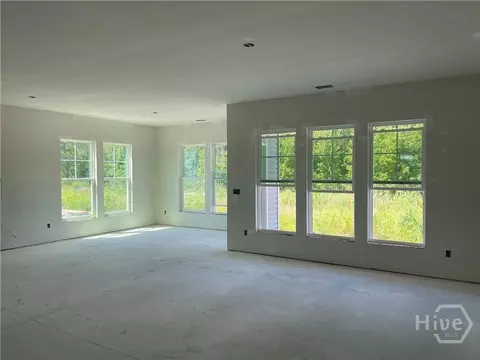 Living - 174 Como Dr, Pooler, GA 31322 photo 1 of 4