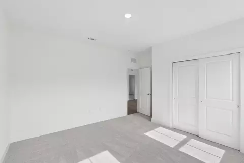 Bedroom - 24 Tee Pl, Neptune, NJ 07753 photo 2 of 6