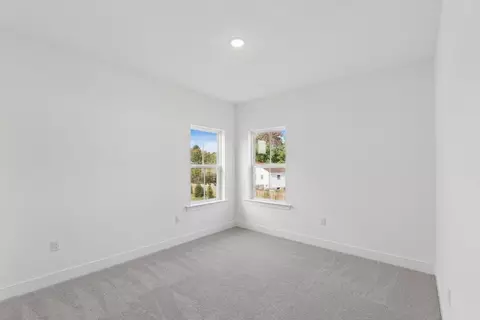 Bedroom - 24 Tee Pl, Neptune, NJ 07753 photo 3 of 6