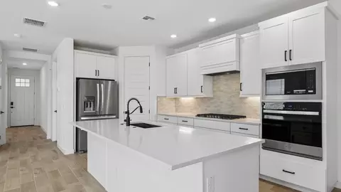 Kitchen - 2327 N 29th St, Phoenix, AZ 85008 photo 1 of 3