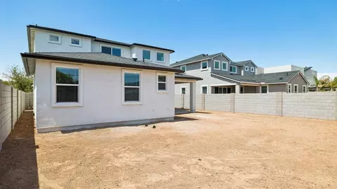 Exterior - 2327 N 29th St, Phoenix, AZ 85008 photo 9 of 9