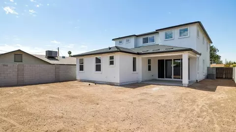 Exterior - 2327 N 29th St, Phoenix, AZ 85008 photo 8 of 9