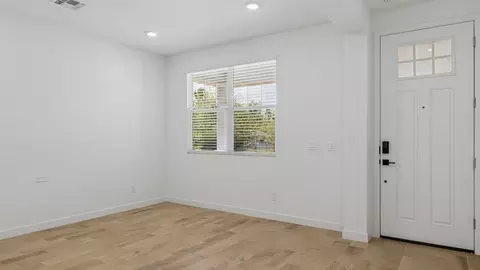 Living - 2327 N 29th St, Phoenix, AZ 85008 photo 1 of 5