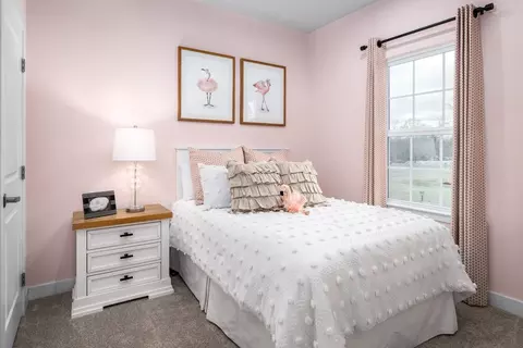 Bedroom - 5 Oasis Ave, Ranson, WV 25438 photo 3 of 5