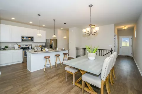 Dining - 175 Westwoods Rd, Wright City, MO 63390 photo 2 of 4